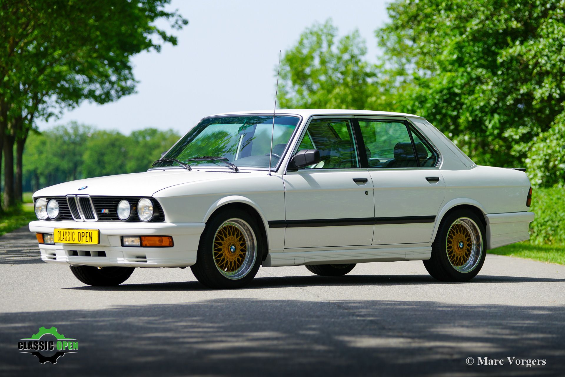 1985 BMW e28